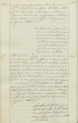 "Ao Ministro da Justiça com o Officio do Procurador Regio da Relação do Porto e outro do seu...