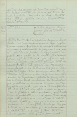 "António Joaquim Lopes Gouveia pede alteração de apelido"